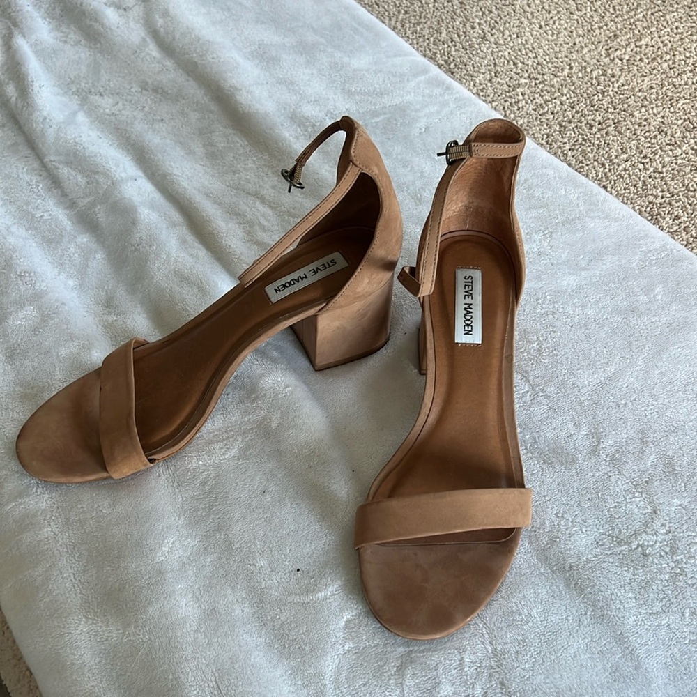Steve Madden Tan Heeled Sandal